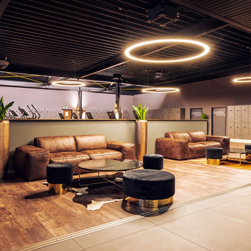 HIGH-CLASS FITNESS-STUDIO